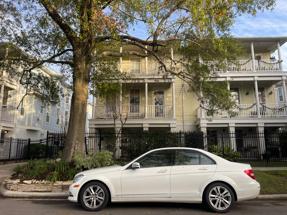 210 Hawthorne B St Houston, TX 77006, Harris County