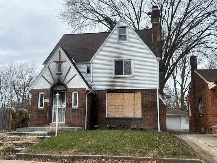 8237 Bramell Detroit, MI 48239, Wayne County