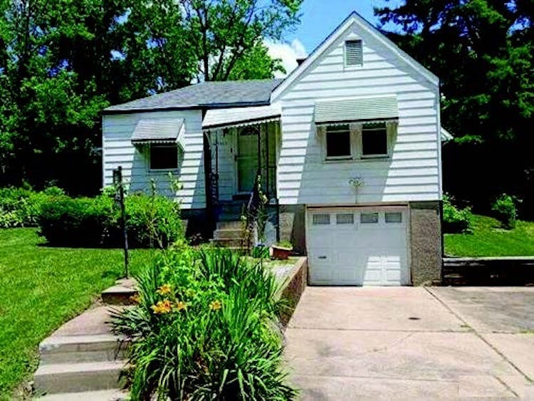 7057 Greenhaven Dr Saint Louis, MO 63136, St. Louis County