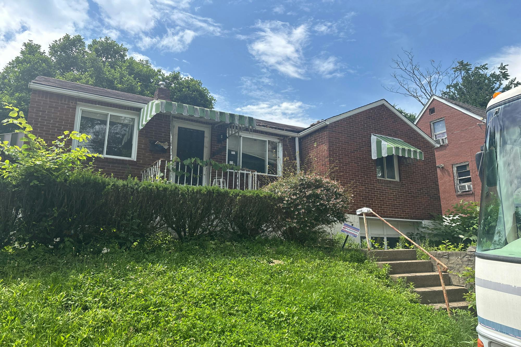 Emerson Ct, Portland, OR 97218