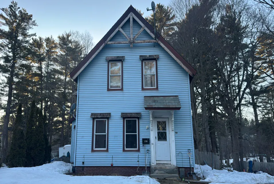 97 Mechanic St Orange, MA 01364, Franklin County