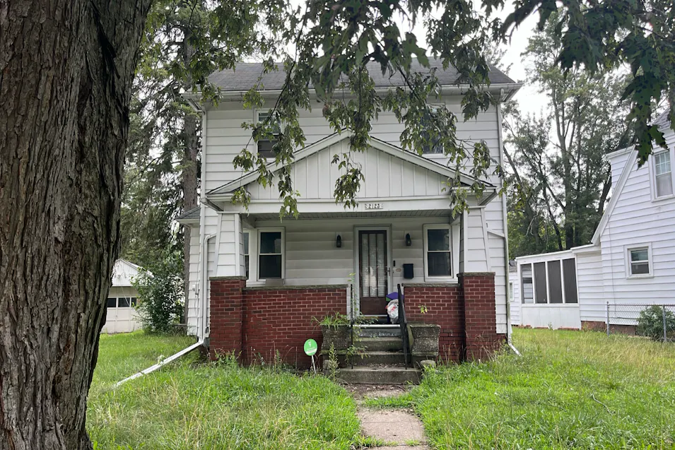 2123 Berdan Ave Toledo, OH 43613, Lucas County