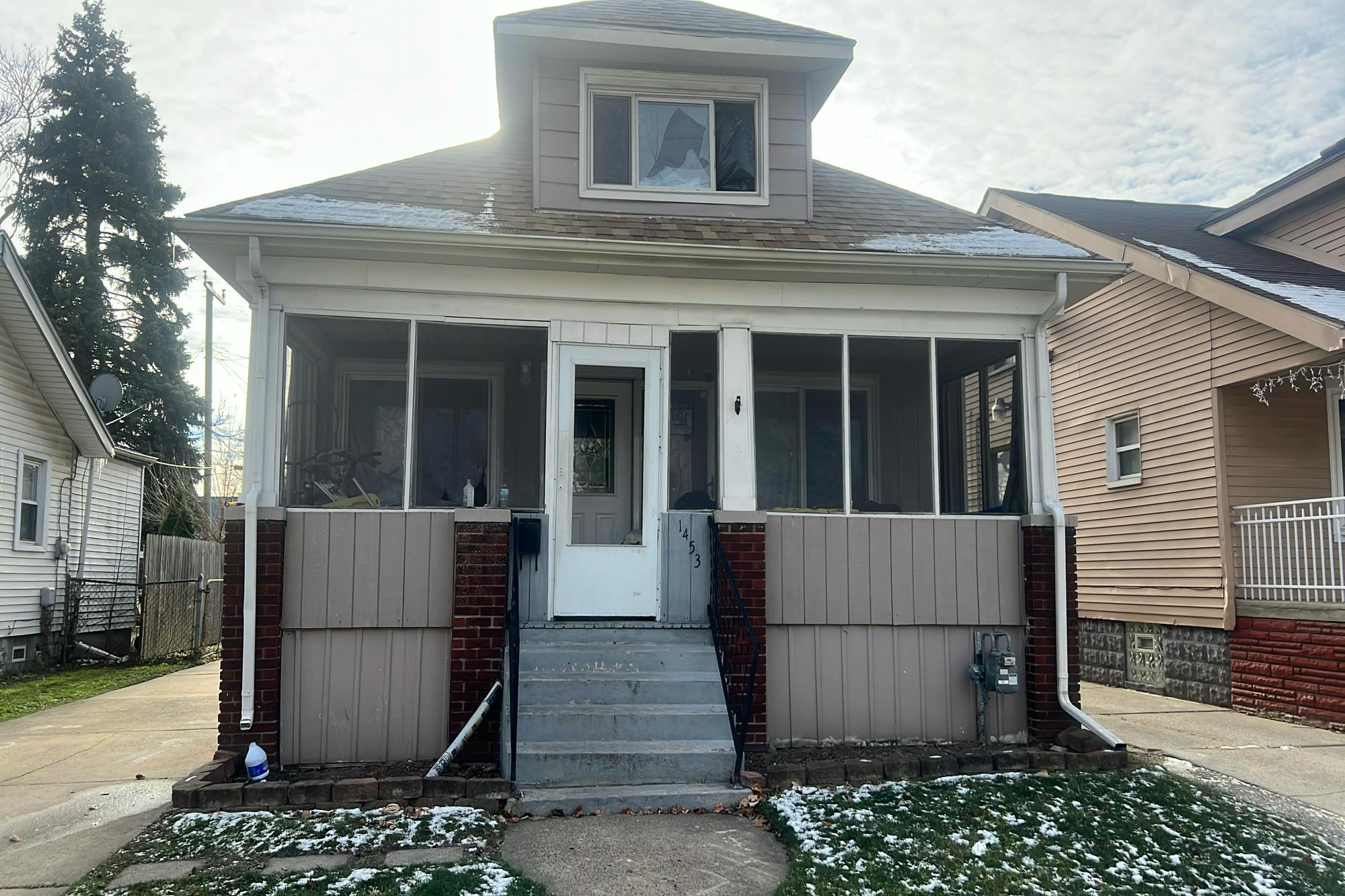 Cicotte Ave, Lincoln Park, MI 48146