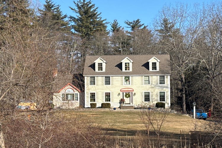 4 Lincoln Cir Kingston, NH 03848, Rockingham County