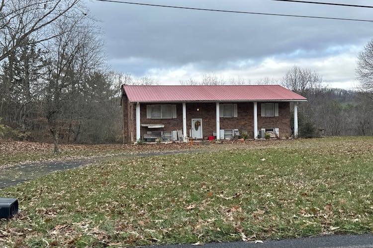 241 V I Ranch Road Bristol, TN 37620, Sullivan County