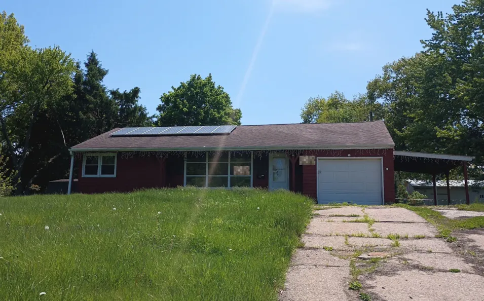 701 Denmark St Burlington, IA 52601, Des Moines County