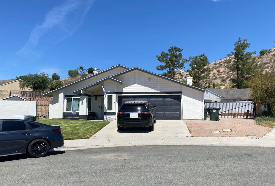 29929 Violet Hills Dr Canyon Country, CA 91387, Los Angeles County