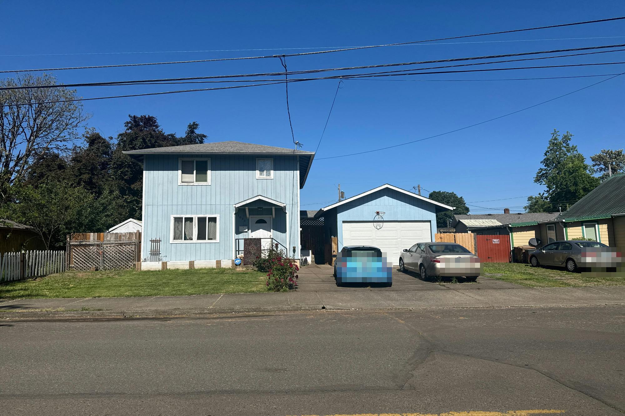 12th Ave, Sweet Home, OR 97386