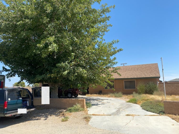 21850 101st St California City, CA 93505, Kern County