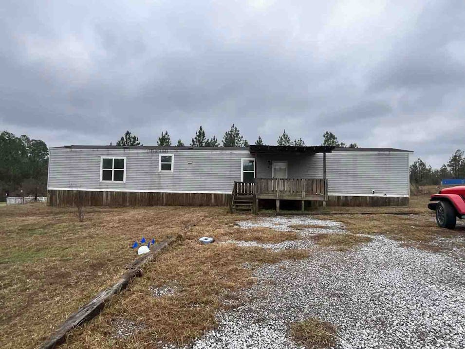 4 Willow Dr McHenry, MS 39561, Stone County