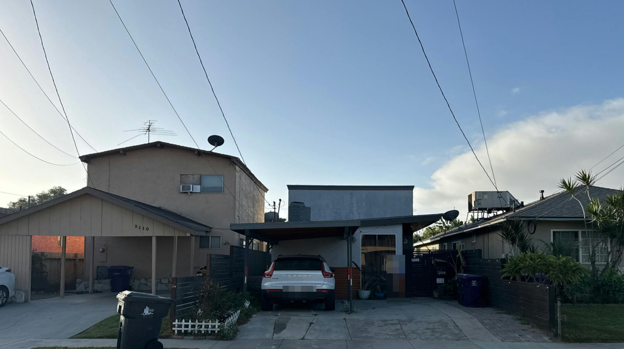 Cameron St, Long Beach, CA 90810