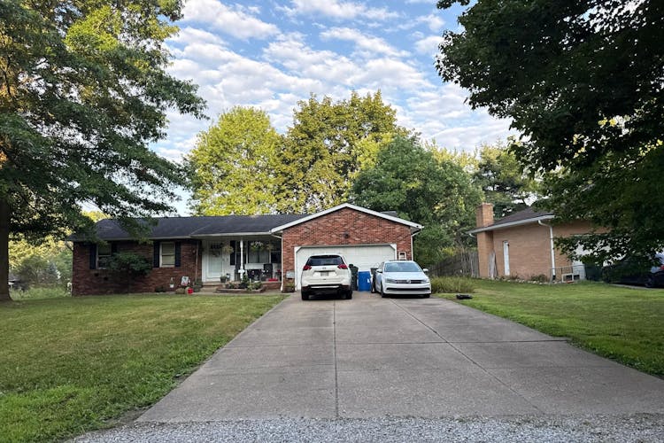 12942 Mark Path Doylestown, OH 44230, Wayne County