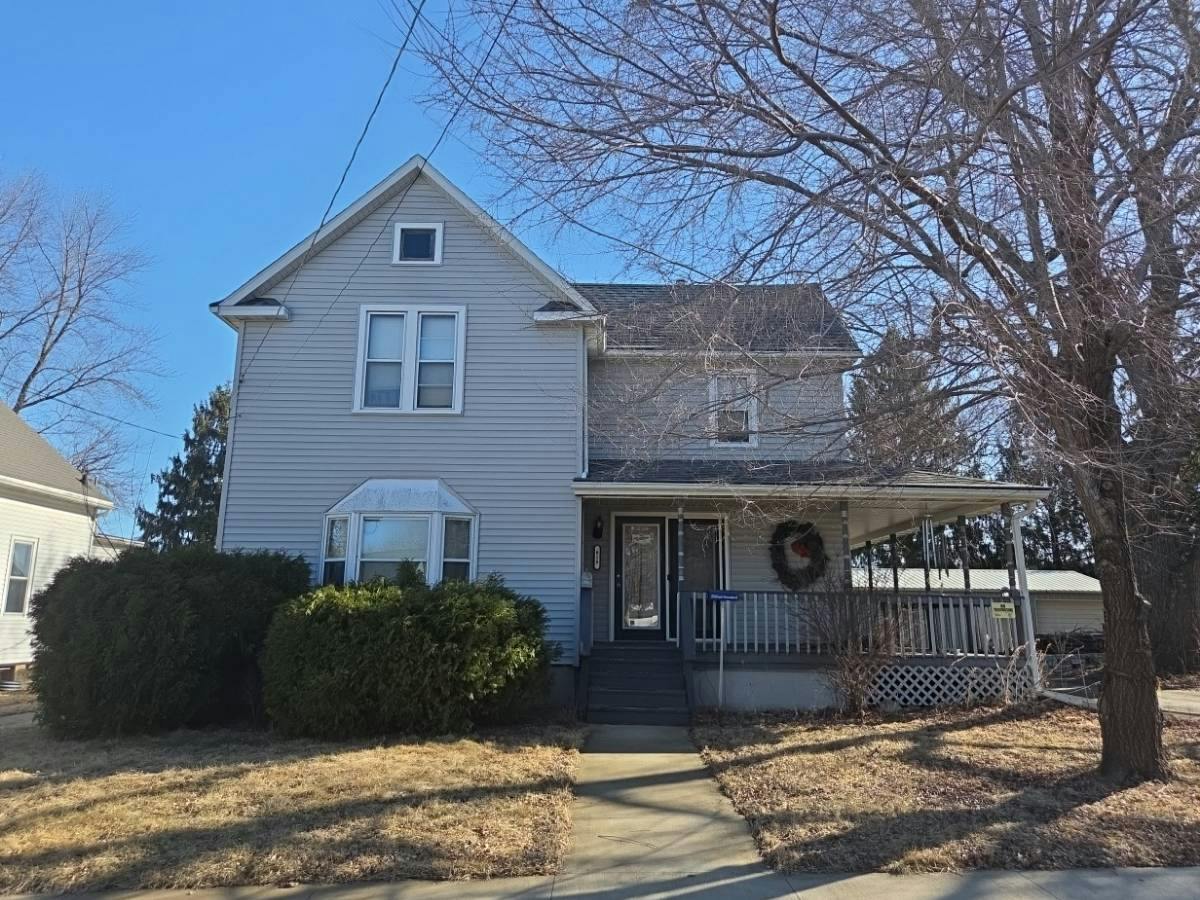 14th Ave, Freeport, IL 61032