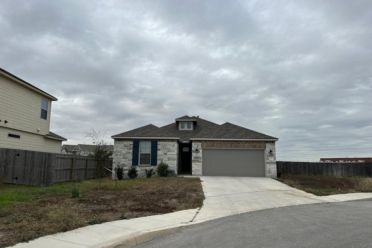 8011 Waterford Path San Antonio, TX 78253, Bexar County