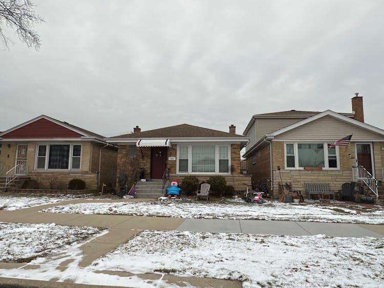 7321 N Oriole Ave Chicago,, IL 60631, Cook County
