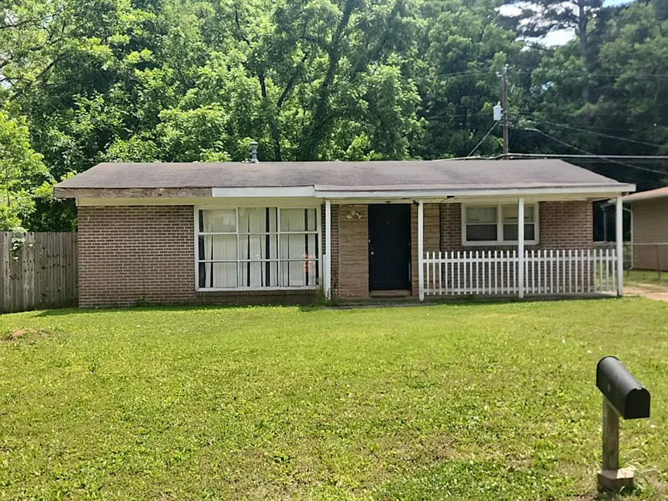 1617 Collier Drive Birmingham, AL 35228, Jefferson County