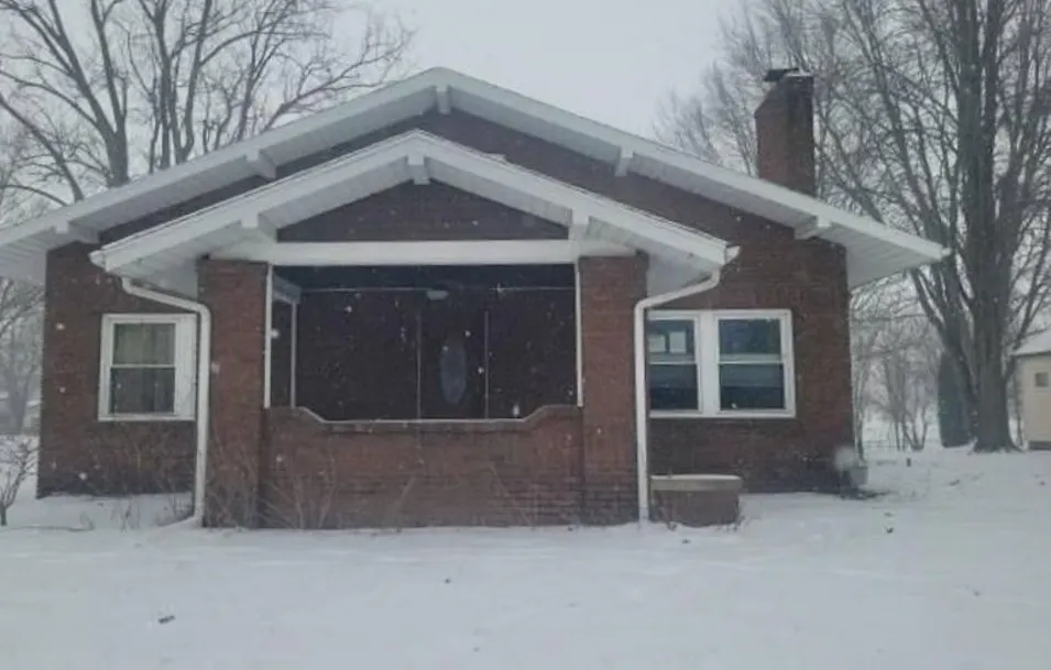 18948 County Road 46 New Paris, IN 46553, Elkhart County