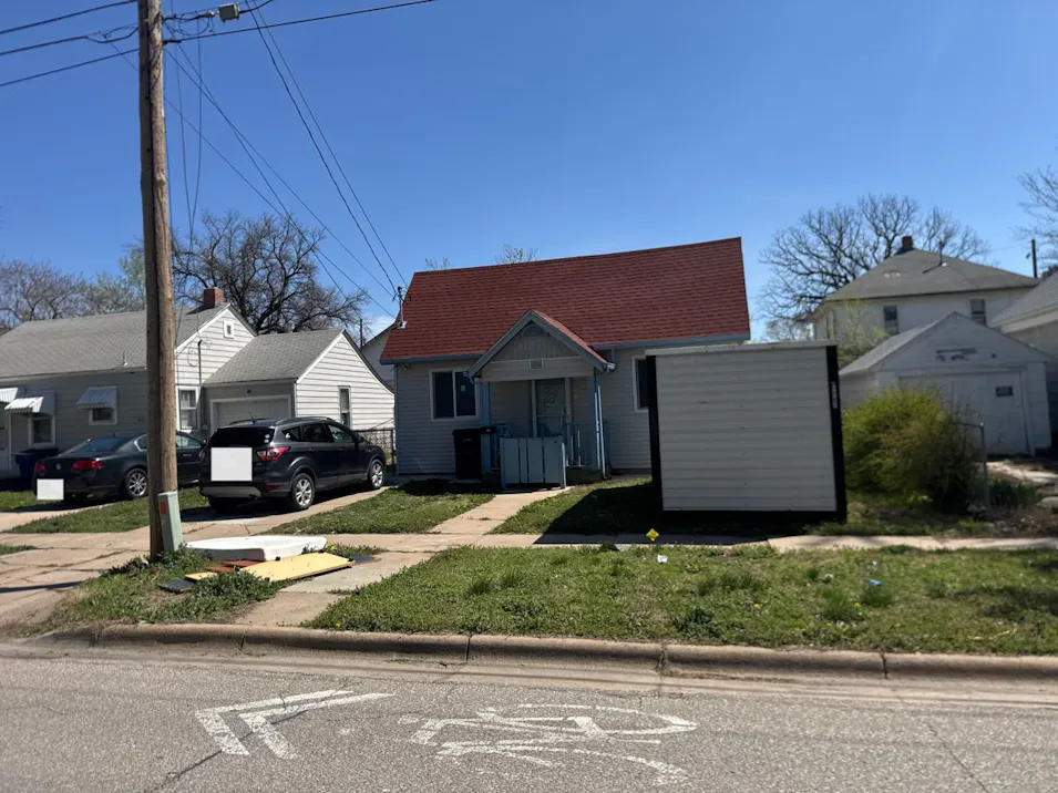 220 Old Main St Newton, KS 67114, Harvey County