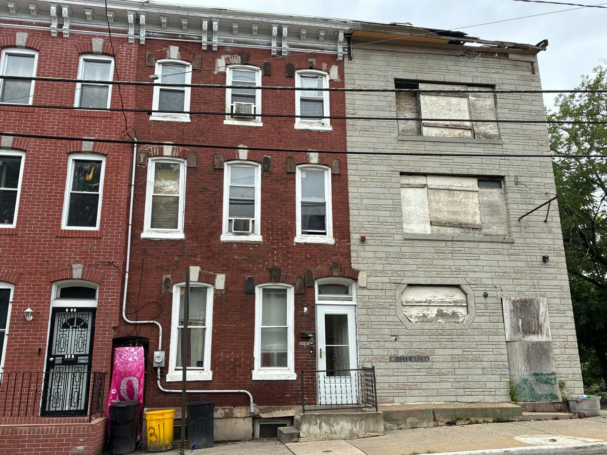 Tillerman Pl, Chestnut Hill Cove, MD 21226