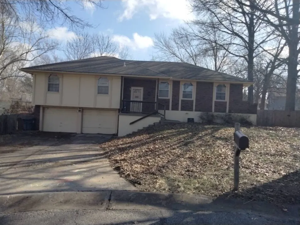 204 SW 25th Street Ct Blue Springs, MO 64015, Jackson County