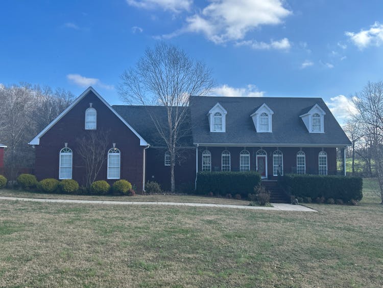 8171 Cedar Grove Road Cross Plains, TN 37049, Robertson County