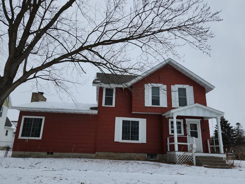 525 3rd Ave NE Waseca, MN 56093, Waseca County