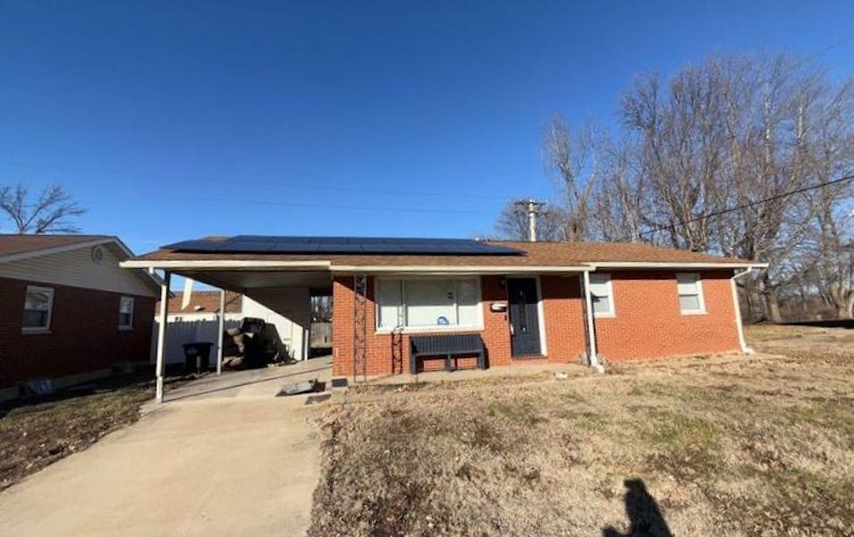 2617 Lynch Avenue Granite City, IL 62040, Madison County