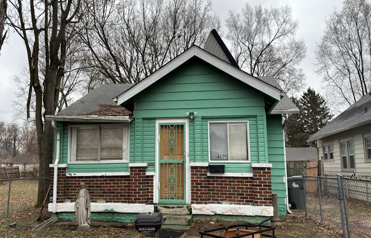 4625 Evanston Ave Indianapolis, IN 46205-1429, Marion County