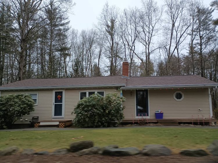 34 Stepping Stones Road Lee, NH 03861, Strafford County