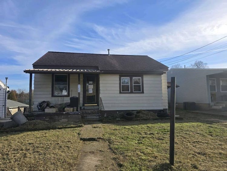 609 Edgelawn Street Parkersburg, WV 26101, Wood County