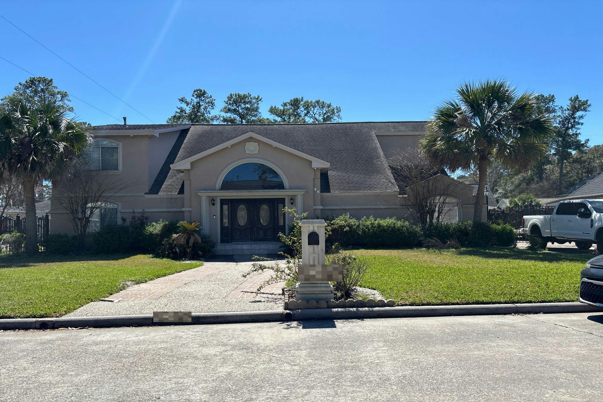 Parkriver Dr, Houston, TX 77070