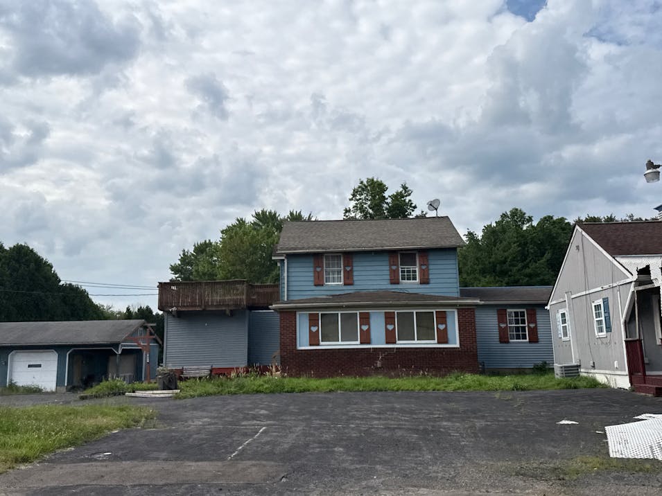 6771 Warren Sharon Rd Brookfield, OH 44403, Trumbull County