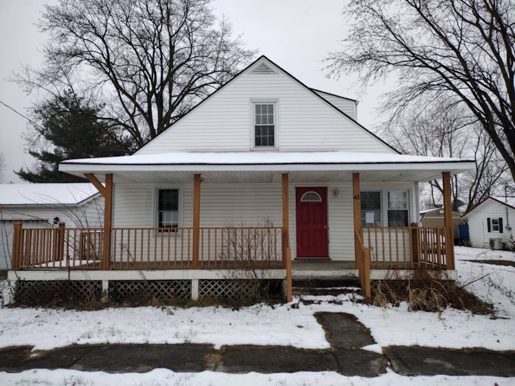 42n Hickory St Campbellsburg, IN 47108, Washington County