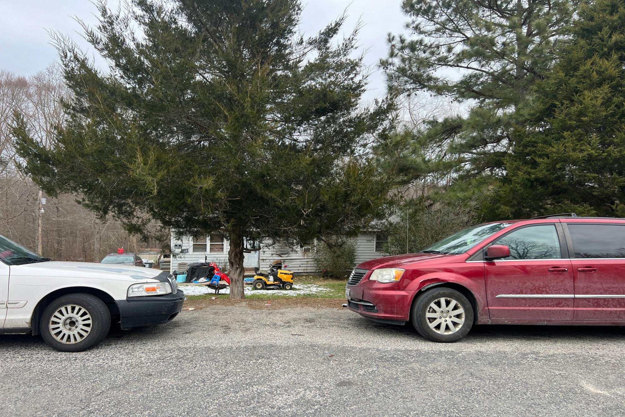 Albert Dr, Dinwiddie, VA 23841
