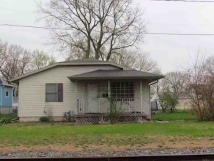 1014 Walnut St Ottawa, IL 61350, La Salle County