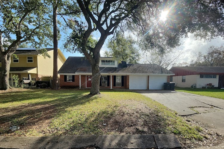 1822 Meadowview Drive Alvin, TX 77511, Brazoria County