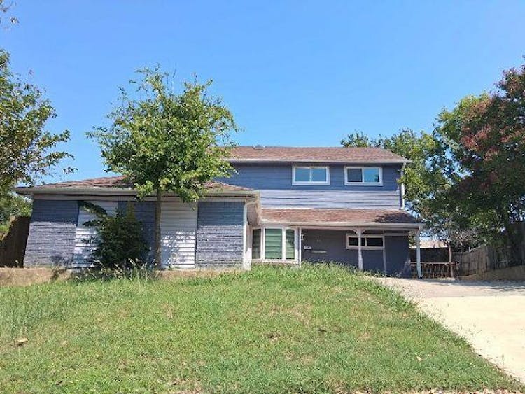 1513 Cecil Ct Carrollton, TX 75006, Dallas County