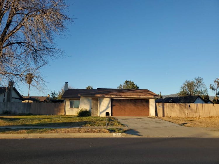 794 West Bohnert Avenue Rialto, CA 92377, San Bernardino County