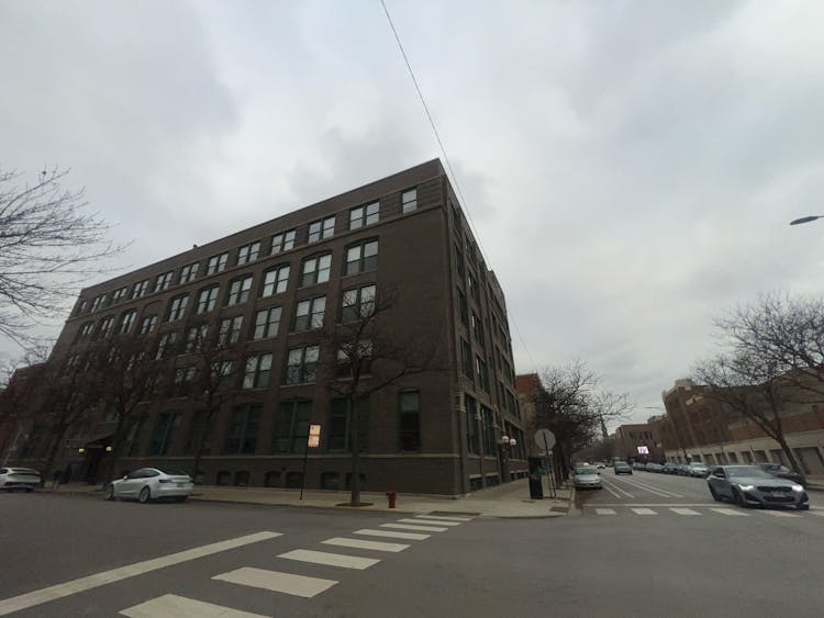 1327 West Washington Boulevard, Unit 2e Chicago, IL 60607, Cook County