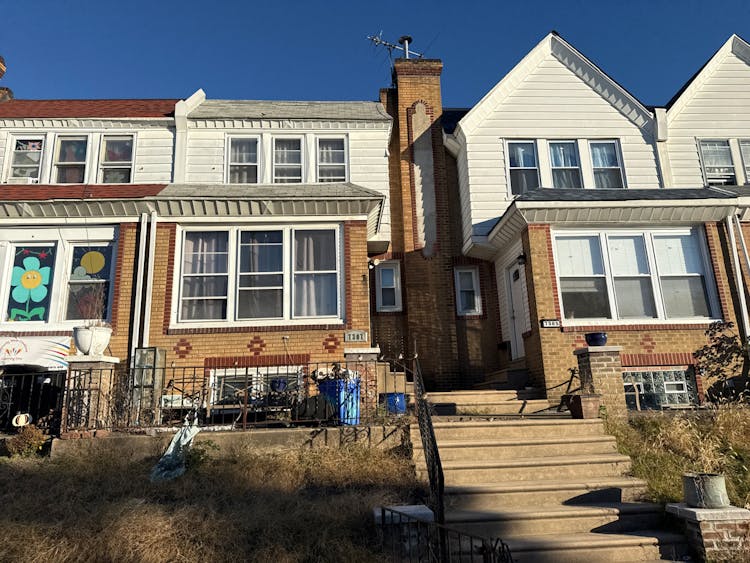 7307 W Passyunk Ave Philadelphia, PA 19142, Philadelphia County