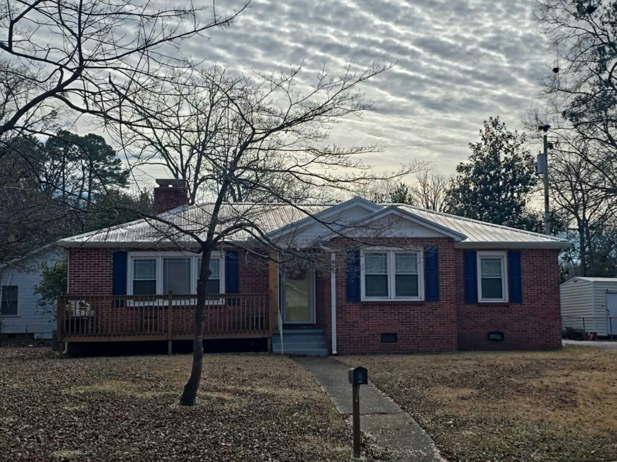 4th St, Sylacauga, AL 35150