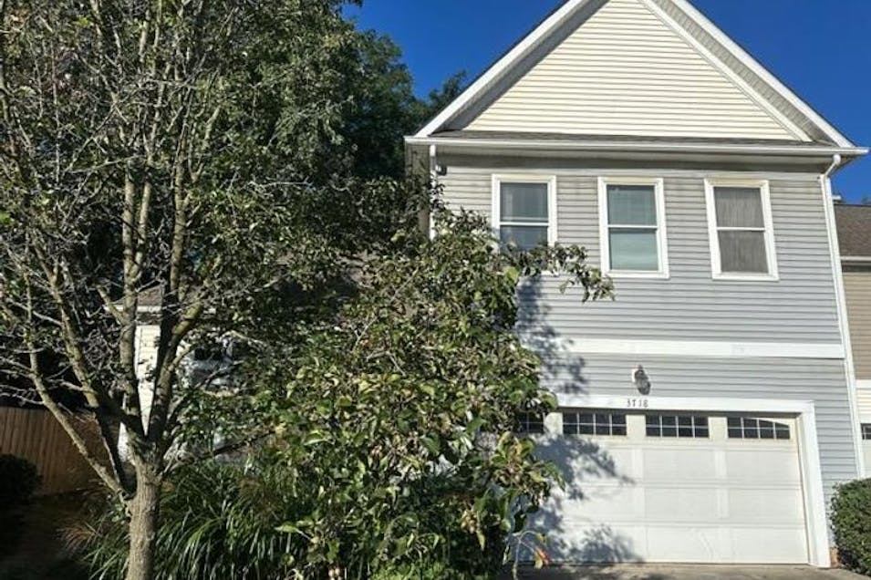 3718 Minster Ct Cleveland, OH 44105, Cuyahoga County