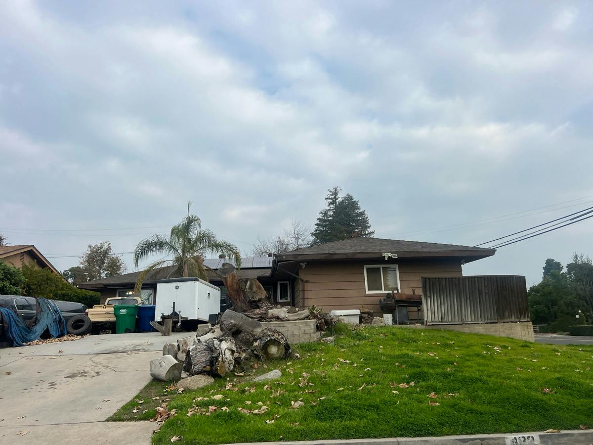 Rosewood Ave, Monroe, MI 48161