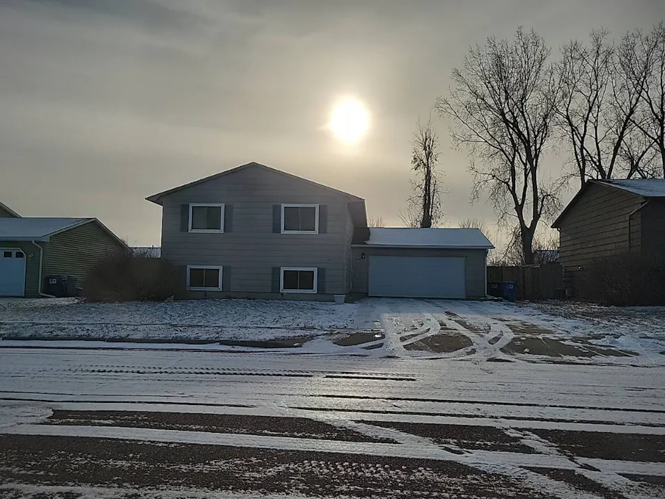 6105 W Bakker Park Dr Sioux Falls, SD 57106, Lincoln County