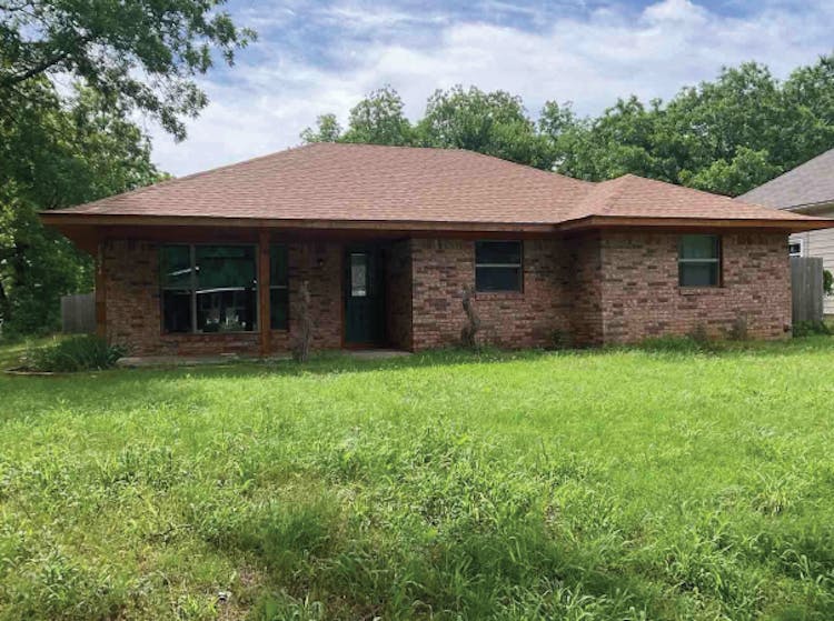 1024 N 3rd Ave Durant, OK 74701, Bryan County