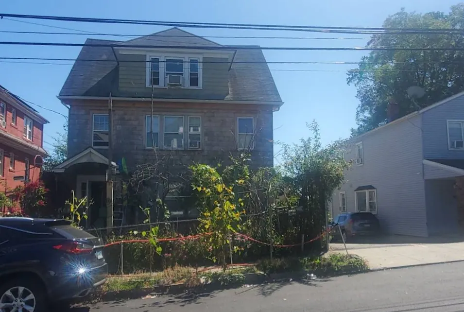 477 Hawley Ave Bridgeport, CT 06606, Fairfield County