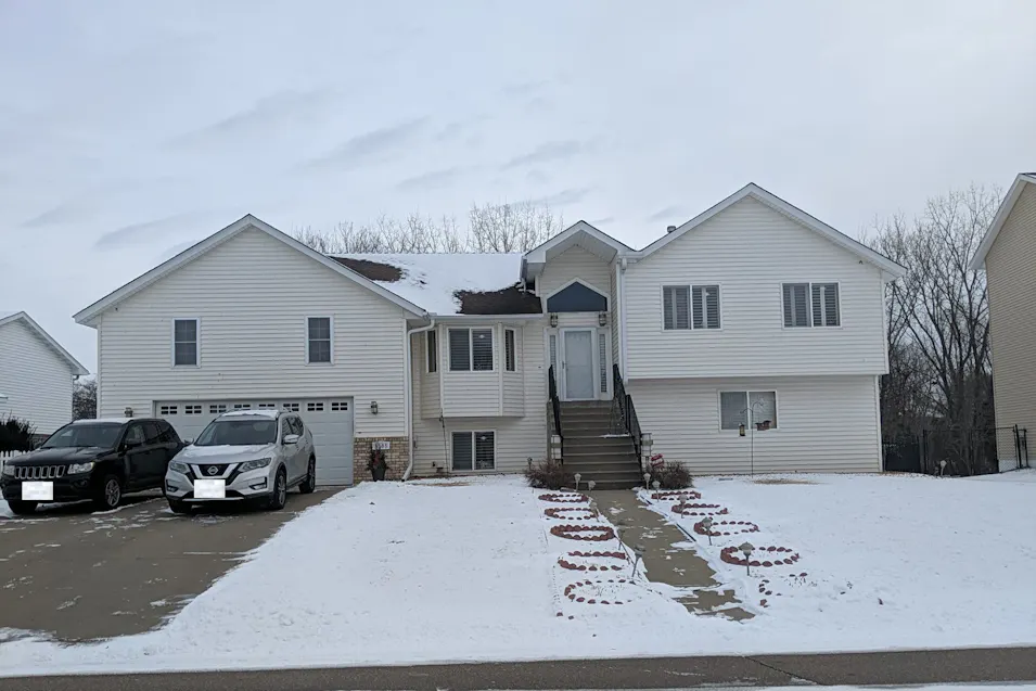 5105 Kings Cir N Brooklyn Park, MN 55443, Hennepin County