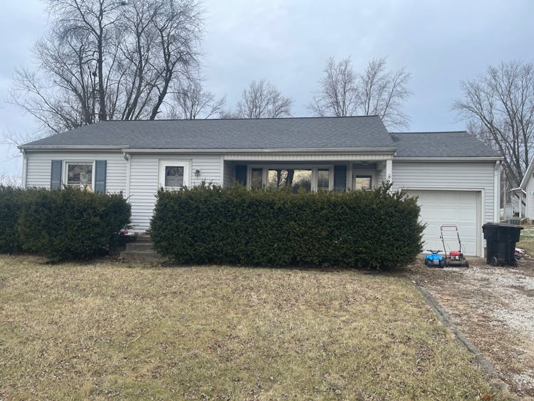 200 West Parkside Drive Washburn, IL 61570, Woodford County