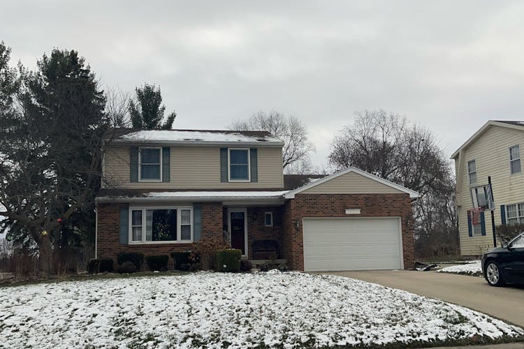 1806 Amberina Dr Lansing, MI 48917, Eaton County