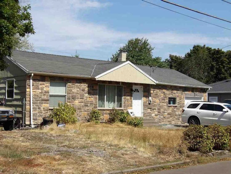 18227 NE Flanders Portland, OR 97230, Multnomah County